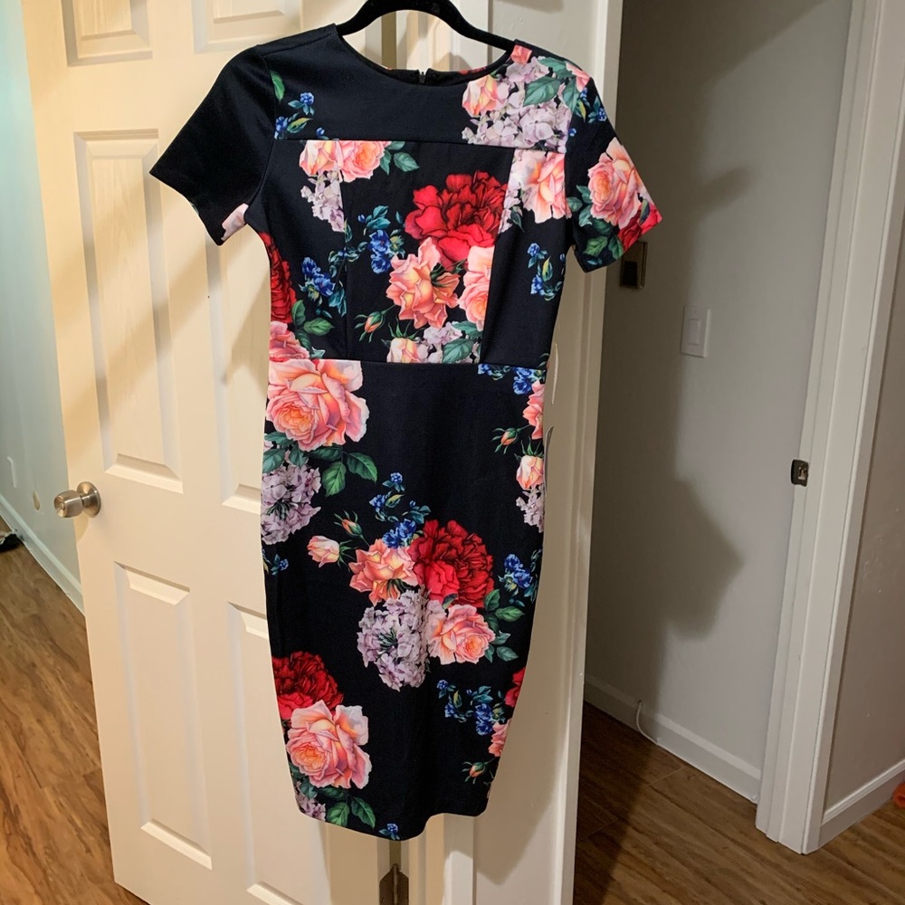 Floral print dress